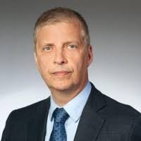 Dean Kanellis's Instagram, Twitter & Facebook