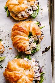 Now that thanksgiving dinner is over and expensive china has been put away, it's time to come up with new ideas to use up all those leftovers stocked in the fridge. Leftover Turkey Salad Sandwiches Easy Leftover Turkey Recipe