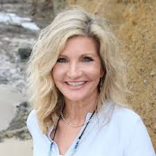 Helen Boedecker's Instagram, Twitter & Facebook