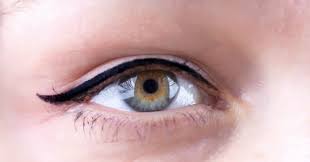 Pasó a paso delineado de ojos. Como Hacer Un Delineado De Ojos Perfecto Paso A Paso