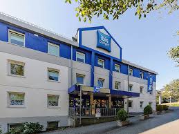 17 hrs · wuppertal, germany ·. Economy Hotel Wuppertal Oberarmen Ibis Budget Accor
