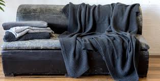 We have taken care to choose the softest australian wool for our range of blankets, so you will feel like you're wrapped up in a cloud as you snuggle up with a book or drift off. Quality Merino Wool Blankets Australia Luna Home Knitted Textiles Luna Gallery