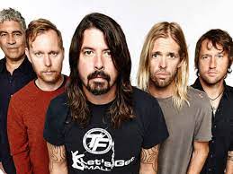 By matt stevens the house lights inside madison square garden. Foo Fighters Shelve Album English Movie News Times Of India