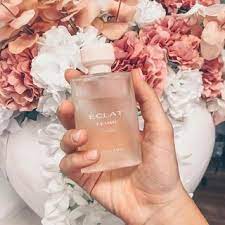 Apă de toaletă Eclat Femme Weekend (31293) fragrance – Fragrance | Oriflame  Romania