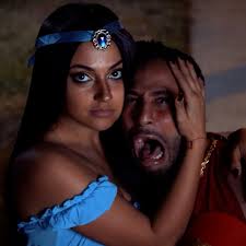 Aladdin gets a car! 🚗