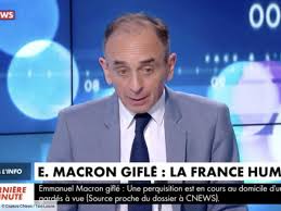 La meneuse du rassemblement national, marine le pen, commentant l'incident avec une gifle au visage à emmanuel macron lors d'une visite dans le département de la drôme. Xilbfnzw6j Wvm