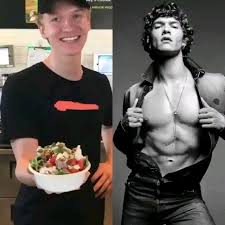 Arkady 👑 Efron | The best sandwich I've ever had.. #17again ...