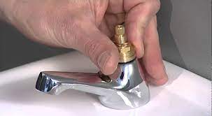 In case any stop valves are faulty or missing, replace them. Basin Bath Sink Pillar Tap Ceramic Disc Flow Valve Maintenance And Replacement Youtube