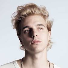 Find the perfect long blonde hair boy stock photos and editorial news pictures from getty images. 30 Simple Yet Classy Blonde Hairstyles For Men Cool Men S Hair