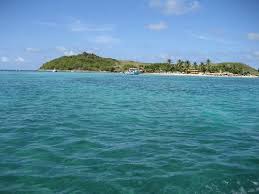 Pinel Island This Offshore Island Is Pure Joy To Be It S A Nice Place To Lay On The Beach Or Go Snorkeling And Offer Laying On The Beach Island Places To Go