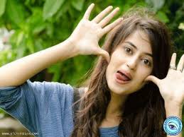 See more ideas about funny wallpapers, funny, funny wallpaper. Funny Wallpaper Girls Funny Girl 800 600 Cute Sajal Ali 800x600 Wallpaper Teahub Io