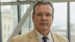 Fuerte crítica de Juan José Campanella contra el Gobierno por el bono para  los artistas