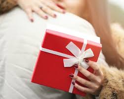 Idei de cadouri pentru zi de nastere, de craciun, paste sau alte ocazii, cadouri pentru iubit/iubita, idei creative de cheltuirea a banilor de cadou, cadou. Cadouri Pentru Femei 2000 Idei De Cadouri Pentru Ea