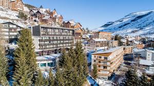 Situato a les deux alpes, a 300 m dalla scuola di sci di les deux alpes e a 200 m da les deux alpes. Madame Vacances Hotel Ibiza Les Deux Alpes