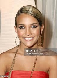 33 photos et images haute résolution de Rebecca Spears