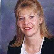 Elaine Casteel's Instagram, Twitter & Facebook