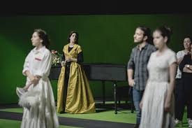 Adoro tutto ciò che stimola la fantasia e che dalla fantasia prende vita. Le Nozze Di Figaro Opera Tutta Al Femminile Per Il Teatro Del Maggio Intoscana