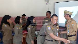 Kudus, pasar kliwon merupakan pasar terbesar di kota kudus. Cek Personel Tamzil Perintahkan Satpol Pp Kudus Tak Pandang Bulu Tegakkan Perda Murianews