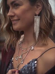 Sequin and Flannel with LauRen Merola — Live Animated