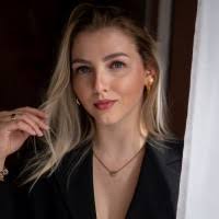 70+ "Vicky Huber" profiles