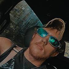 How to fix and drive public cars in Once Human?