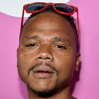 He grew up in los angeles, california, where he was a student at beverly hills. About Lloyd Avery Ii American Actor And Convicted Murderer 1969 2005 Biography Filmography Facts Career Wiki Life