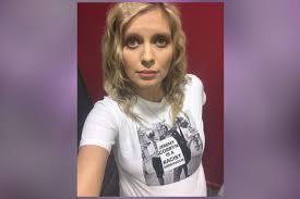 Rachel riley grew up in london & has enjoyed a lifelong passion for the classic designs and glamorous style of the 50's & 60's. Rachel Riley Defends Photoshopped Jeremy Corbyn Is A Racist T Shirt After Twitter Calls For Countdown Host To Be Sacked London Evening Standard Evening Standard