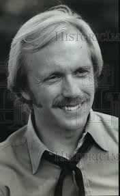 Milwaukee Journal Sentinel Tagged "Businessmen