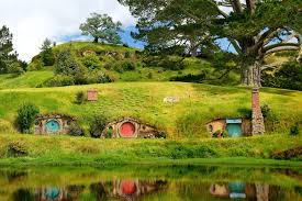 Set de rodaje de hobbiton™ (hobbiton™ movie set) en 360 grados. Viaje A Nueva Zelanda El Senor De Los Anillos Viajes A Medida Kinsai
