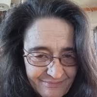 6 "Daisy Springer" profiles