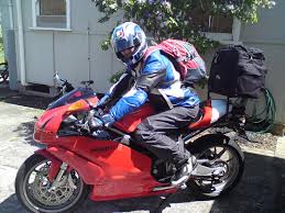 Sit on the bike so that you can reach the handlebars with your arms slightly bent. 749 999 Vs Everything Else Riding Position Comfort Ducati Ms The Ultimate Ducati Forum