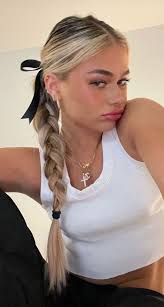 Caitlin Robb (caitlinrobb02)