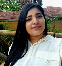 Hi, I'm Claudia, I'm 28 years old and I'm Italian. I'm looking for a room  to rent or sublet aviable to November 1 to January 1 to work and take an  English