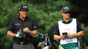 Последние твиты от tim mickelson (@goodwalkspoiled). Mickelson Mcilroy Und Co Wenn Der Bro Den Berufs Caddie Ersetzt