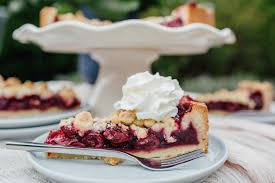 Im video zeigen wir euch, wie ihr den leckeren käsekuchen. Kirschstreusel Einfacher Kuchen Mit Murbeteig Heyitsju De