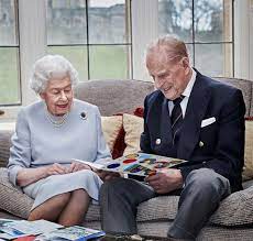 Com 91 anos de idade, a rainha elizabeth ii é a monarca britânica mais antiga e com mais tempo de vida de todos os tempos. Principe Philip Marido Da Rainha Elizabeth Ii Morre Aos 99 Anos De Idade Estrelando
