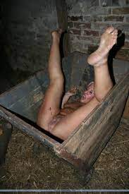 Homeless Woman Nude - 70 фото