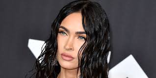 See Megan Fox's Silver Hair Color For Johnny & Clyde Movie