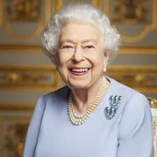 Vanessa Oakes (@evelynblogging)