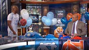 With his daughter, christian barkley, marrying ilya hoffman, who is jewish, the round mound of rebound was obviously worried about one of the traditions of a jewish. Kenny Smith One Ups Charles Barkley In Auburn Unc Pregame Miami Herald