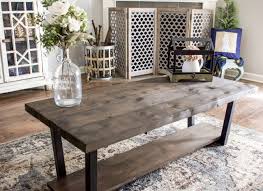 And this easy to do wood pallet coffee table with wheels is proof of that. How To Build The Easiest Diy Coffee Table Ever