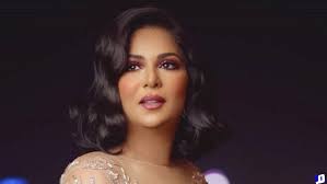 نوال الكويتية تفتقد حبيبها الغائب بسبب الحرب Celebrities Photography Art