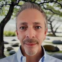 Dan Angel's Instagram, Twitter & Facebook