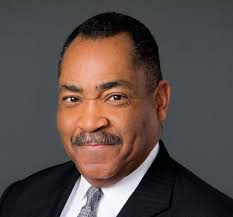 WFAA News Anchor John McCaa Says He Will Retire After Four Decades In  Journalism
