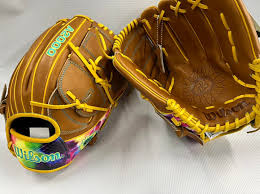 🔥🔥MARCH GLOVE OF...