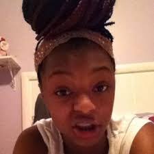 Nia Willis's Instagram, Twitter & Facebook