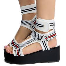 liliana womens barista 3 wedge sandal black white multi