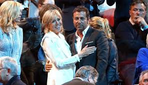 Découvrez toute l'actualité de bernard montiel avec voici.fr !. De Video Gag A Morandini Qui Est Bernard Montiel Ami Loyal De Brigitte Macron L Express Styles