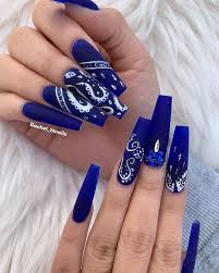 If you love blue and shine, mix them together for your beautiful coffin nails. Dope Nail Designs Nail Art 4u