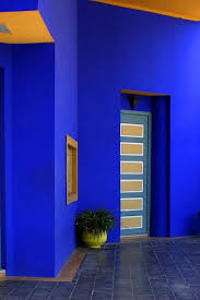Peinture murale pour exterieur bleu majorelle. Mur Bleu Marocain Blue Rooms Blue Walls Blue House